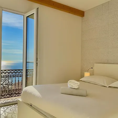 Panoramic Sea & Monaco View 2-room